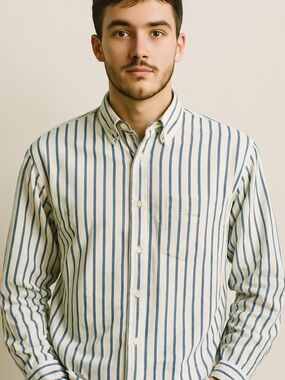 Checkpoint Men's White and Navy Striped Button-Down Cotton Shirt Size L
